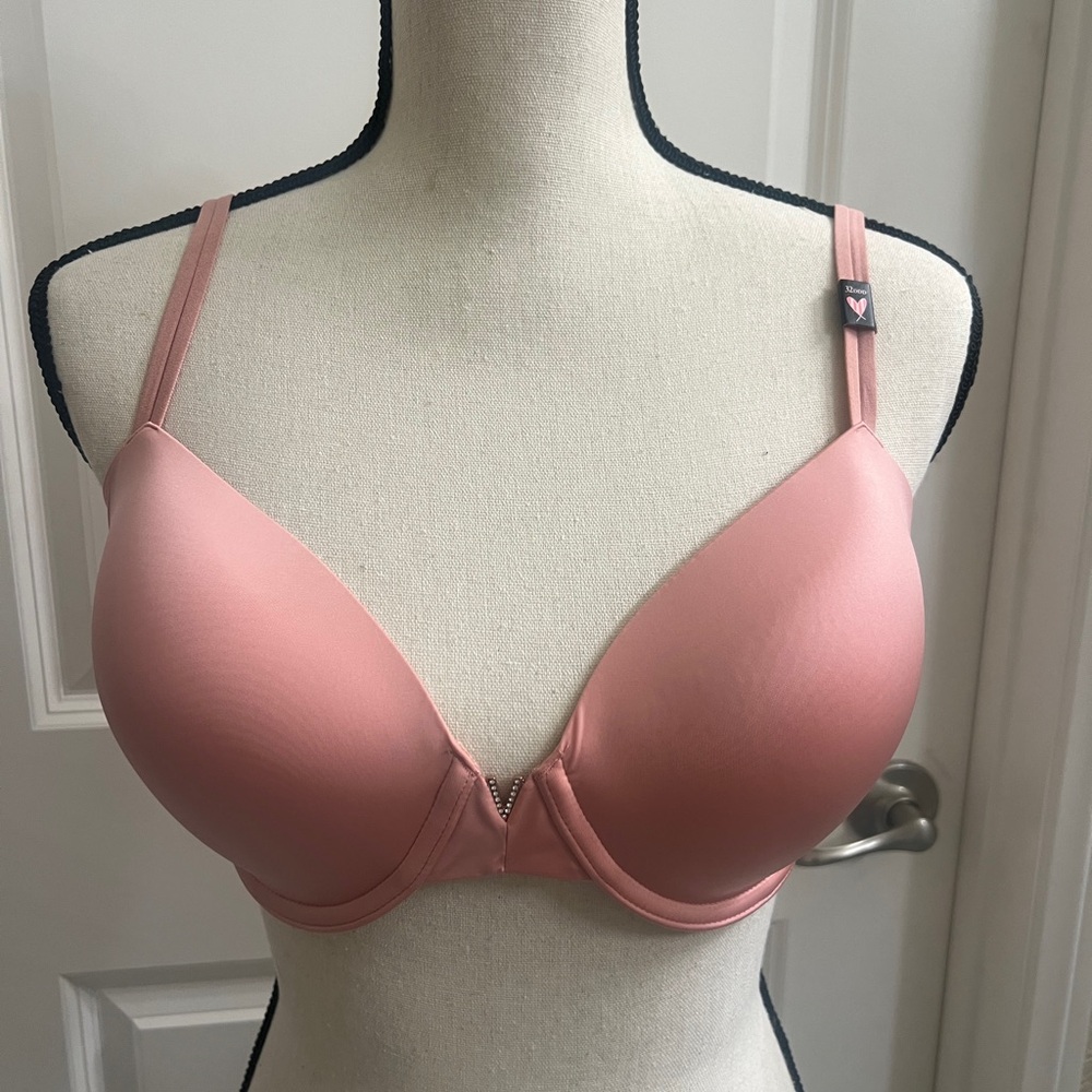 New! Victoria’s Secret Bra Size 32DDD